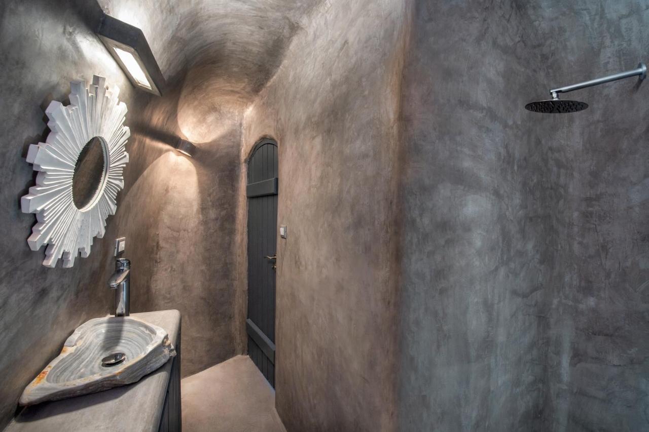 Alexi'S Place By Thireon Ia Exterior foto